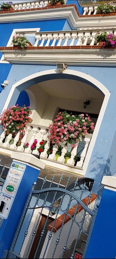 B&B Sotto Le Stelle Vacanze バリ・サルド エクステリア 写真