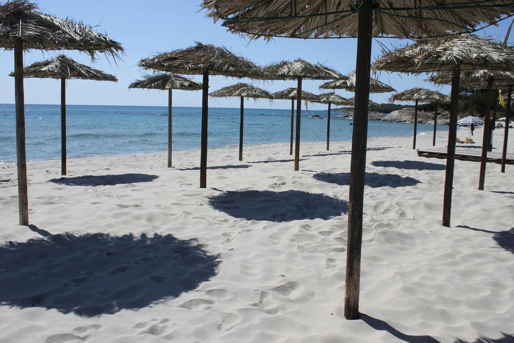 B&B Sotto Le Stelle Vacanze バリ・サルド エクステリア 写真